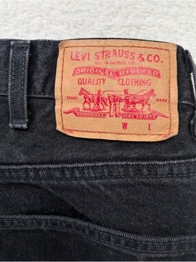 Levi's Men's Black Straight-Leg Denim Jeans with Patch